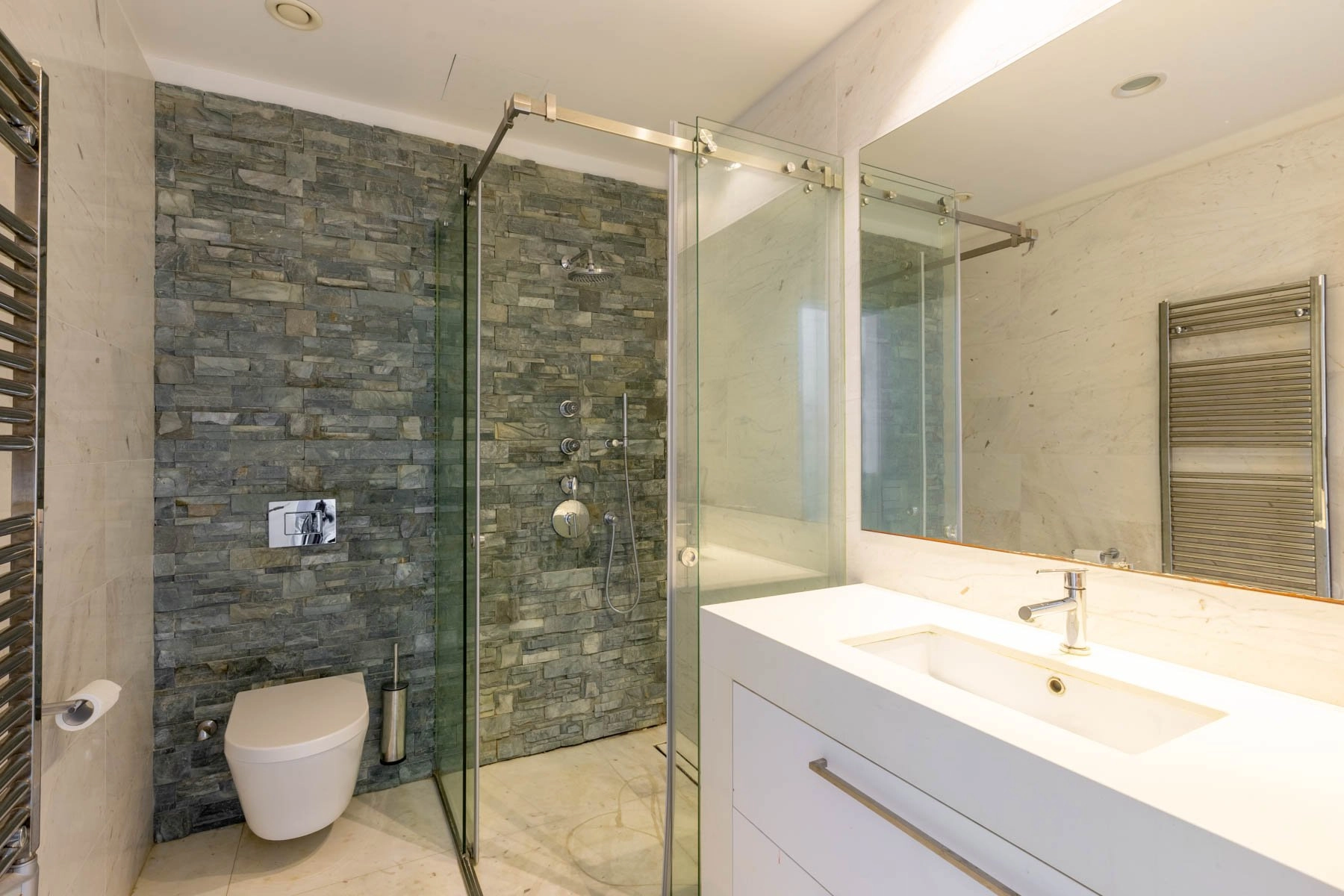 3 Bedroom Apartment for Sale in Germasogeia, Limassol District