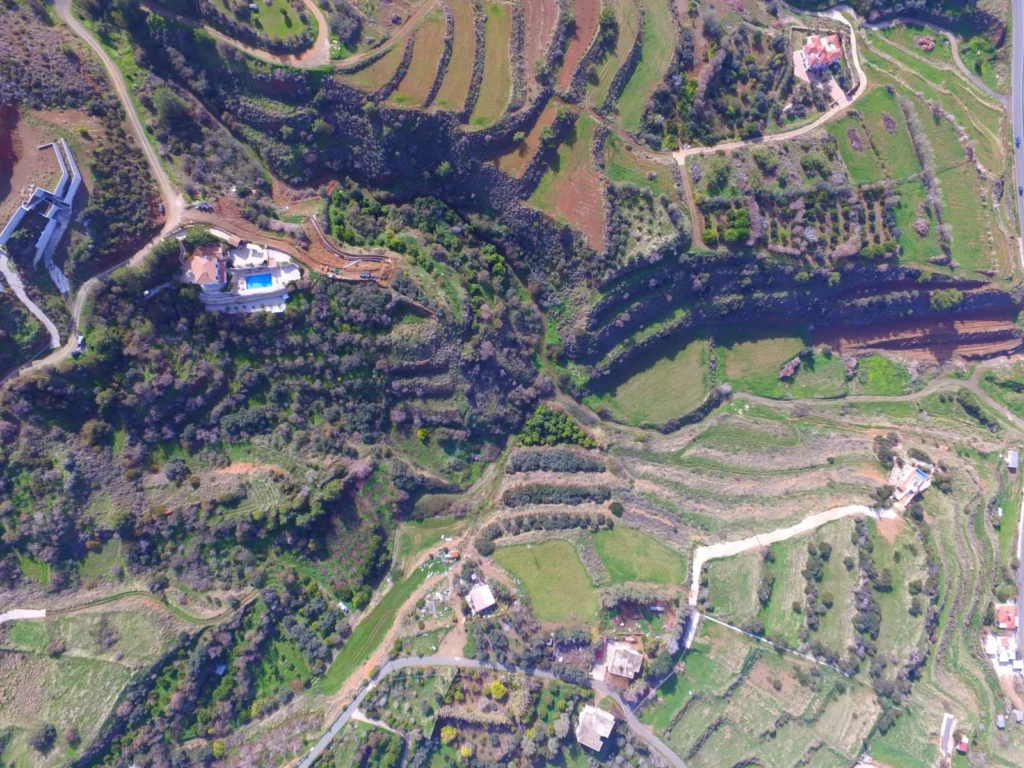 4,000m² Plot for Sale in Pomos, Paphos District