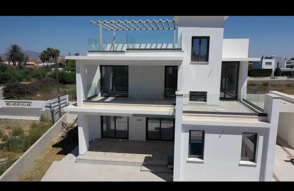 for Sale in Pervolia Larnacas