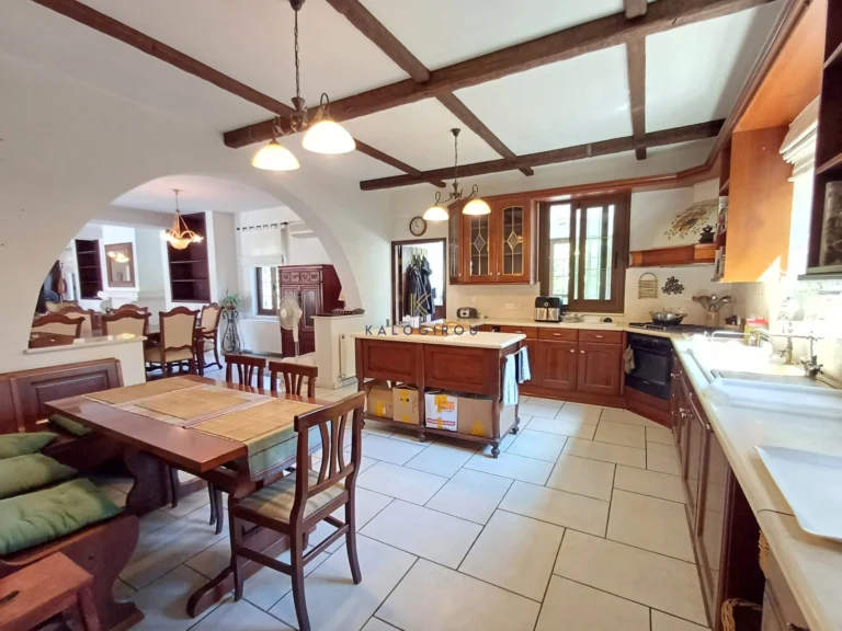 Cheap Houses and Villas for Sale Larnaca up to 900000 euro