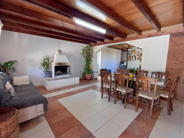 Cheap Houses and Villas for Sale Larnaca