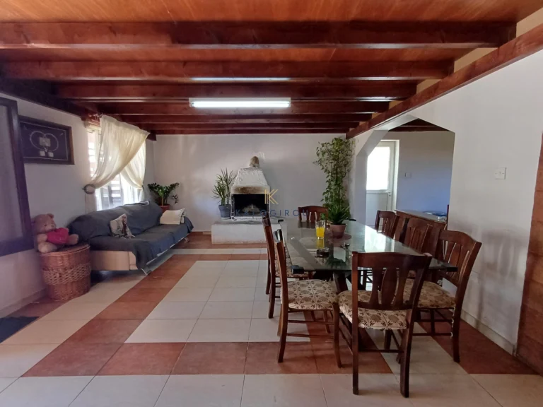 Cheap Houses and Villas for Sale Larnaca
