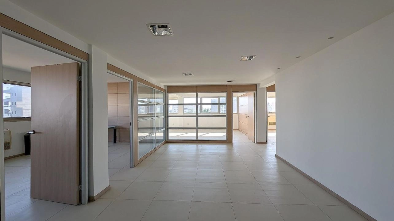 258m² Office for Sale in Limassol – Agia Zoni