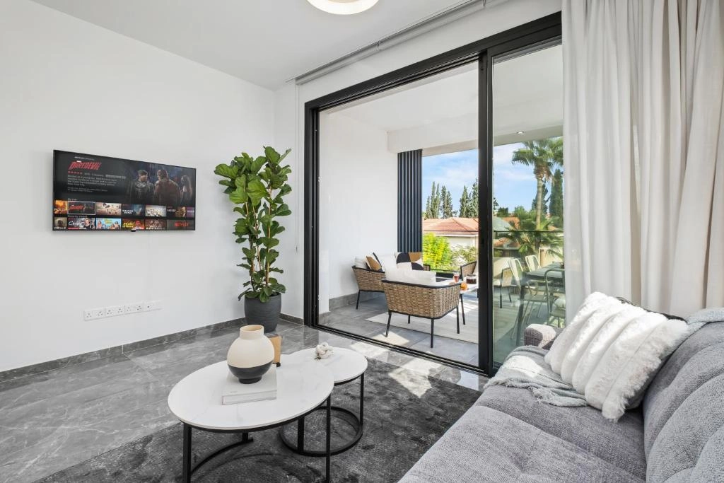 570m² Building for Sale in Germasogeia, Limassol District