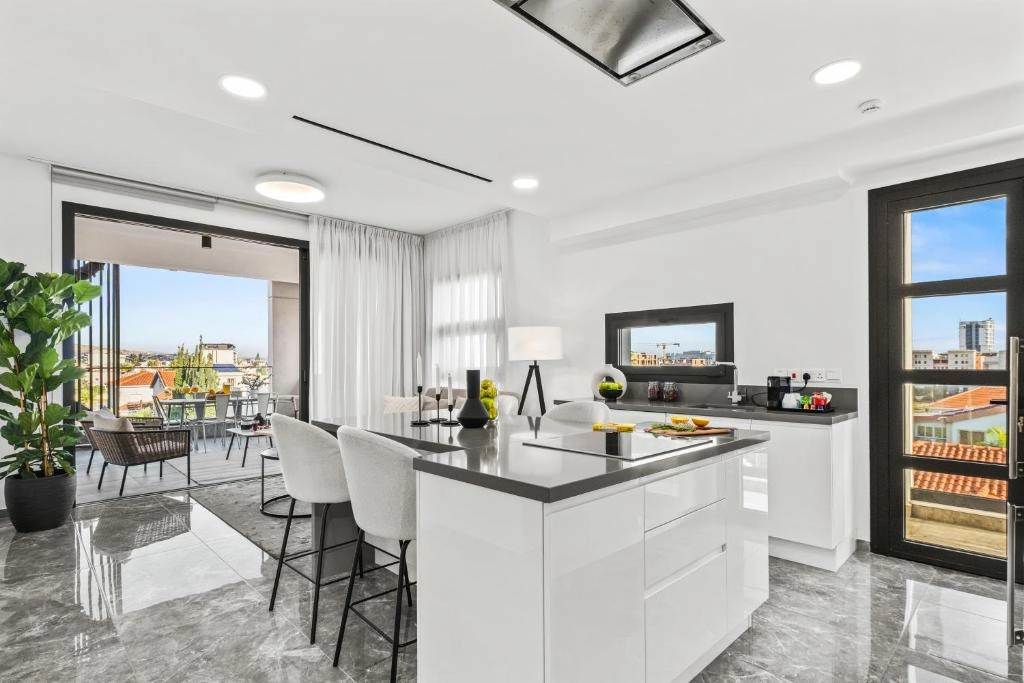 570m² Building for Sale in Germasogeia, Limassol District