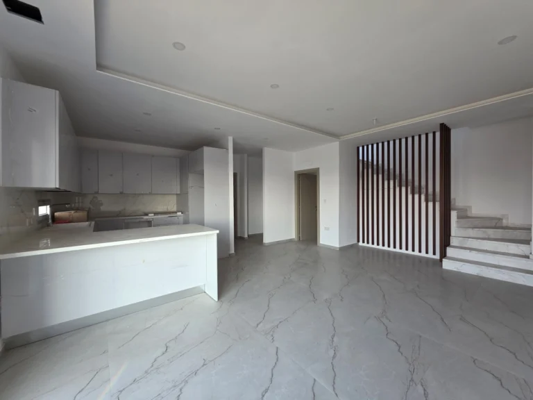 4 Bedroom Apartment for Sale in Limassol – Zakaki