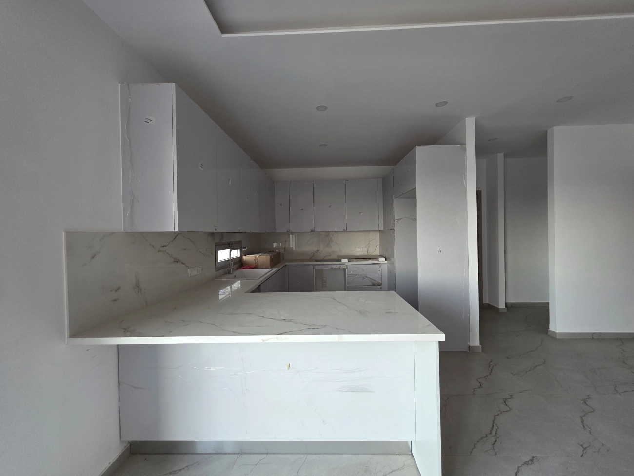 4 Bedroom Apartment for Sale in Limassol – Zakaki