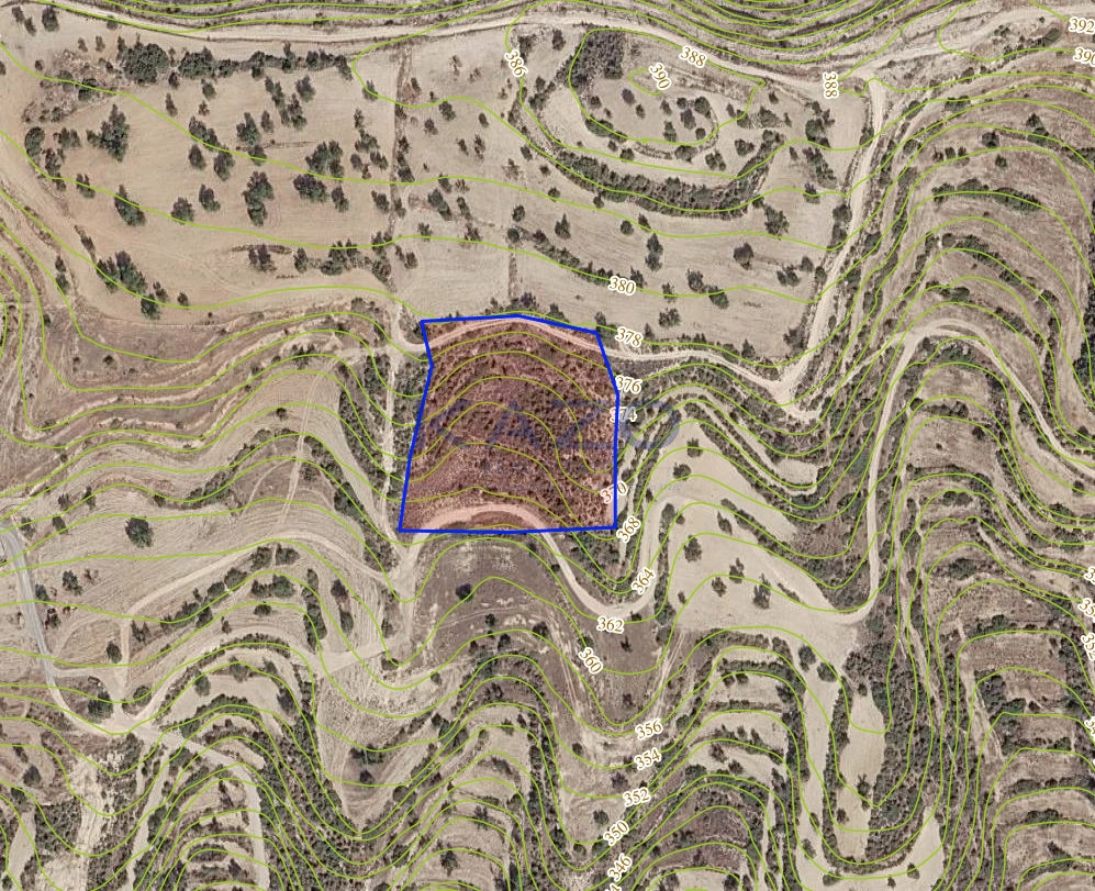 8,362m² Plot for Sale in Paramytha, Limassol District