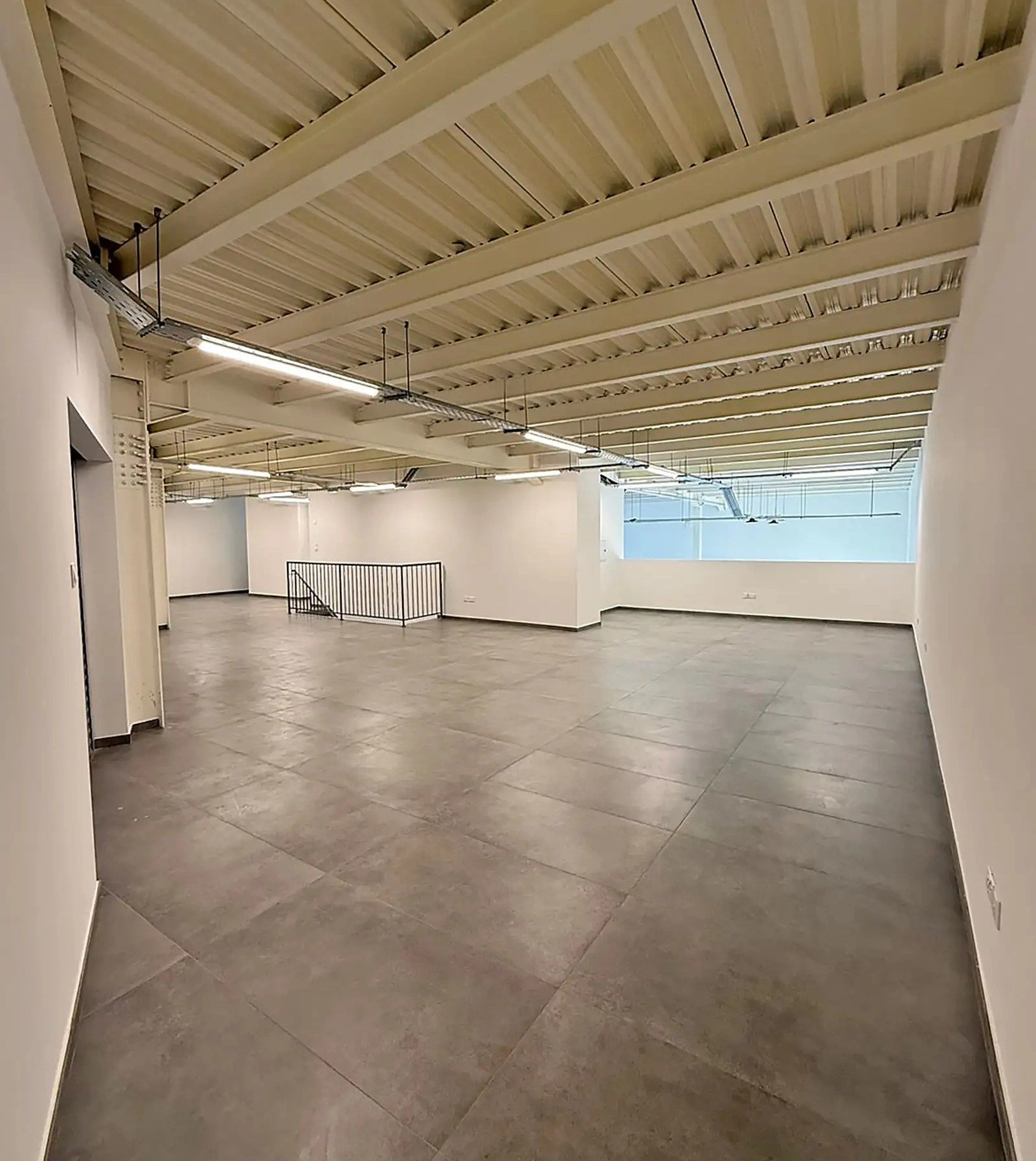 514m² Building for Sale in Limassol District