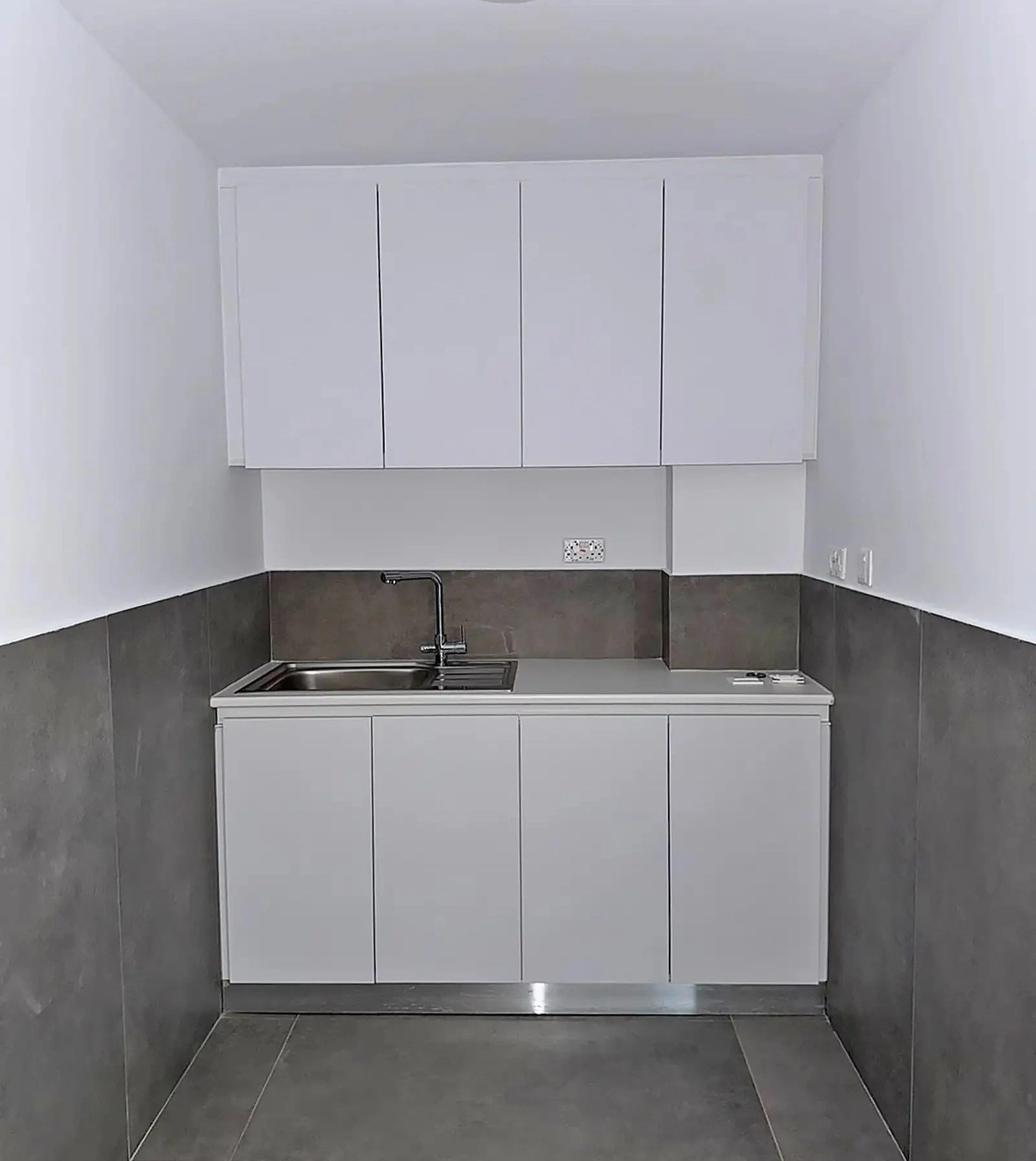 514m² Building for Sale in Limassol District