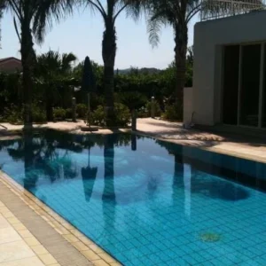 5 Bedroom House for Sale in Kalo Chorio Lemesou, Limassol District