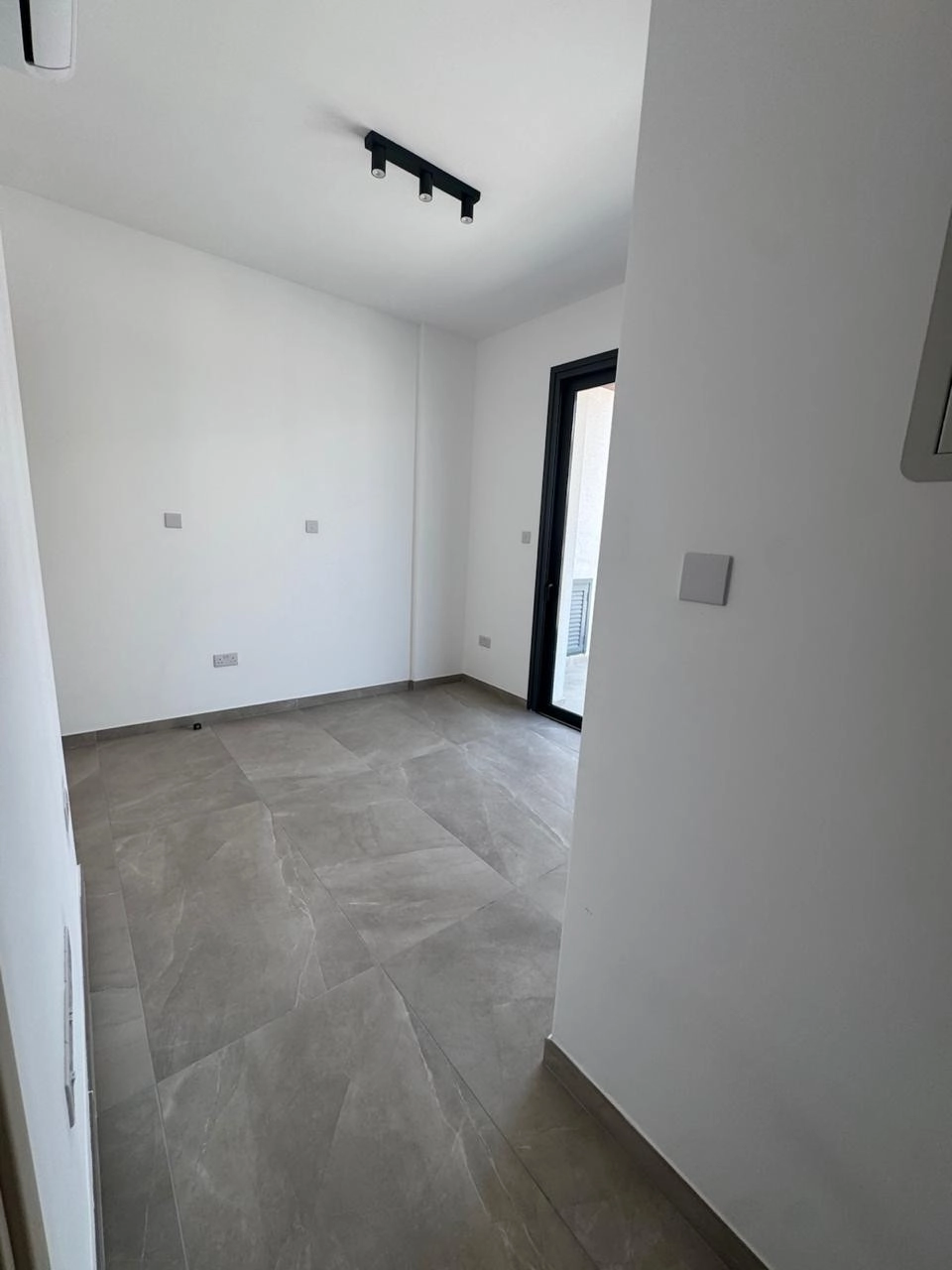 2 Bedroom Apartment for Sale in Columbia Area, Limassol District