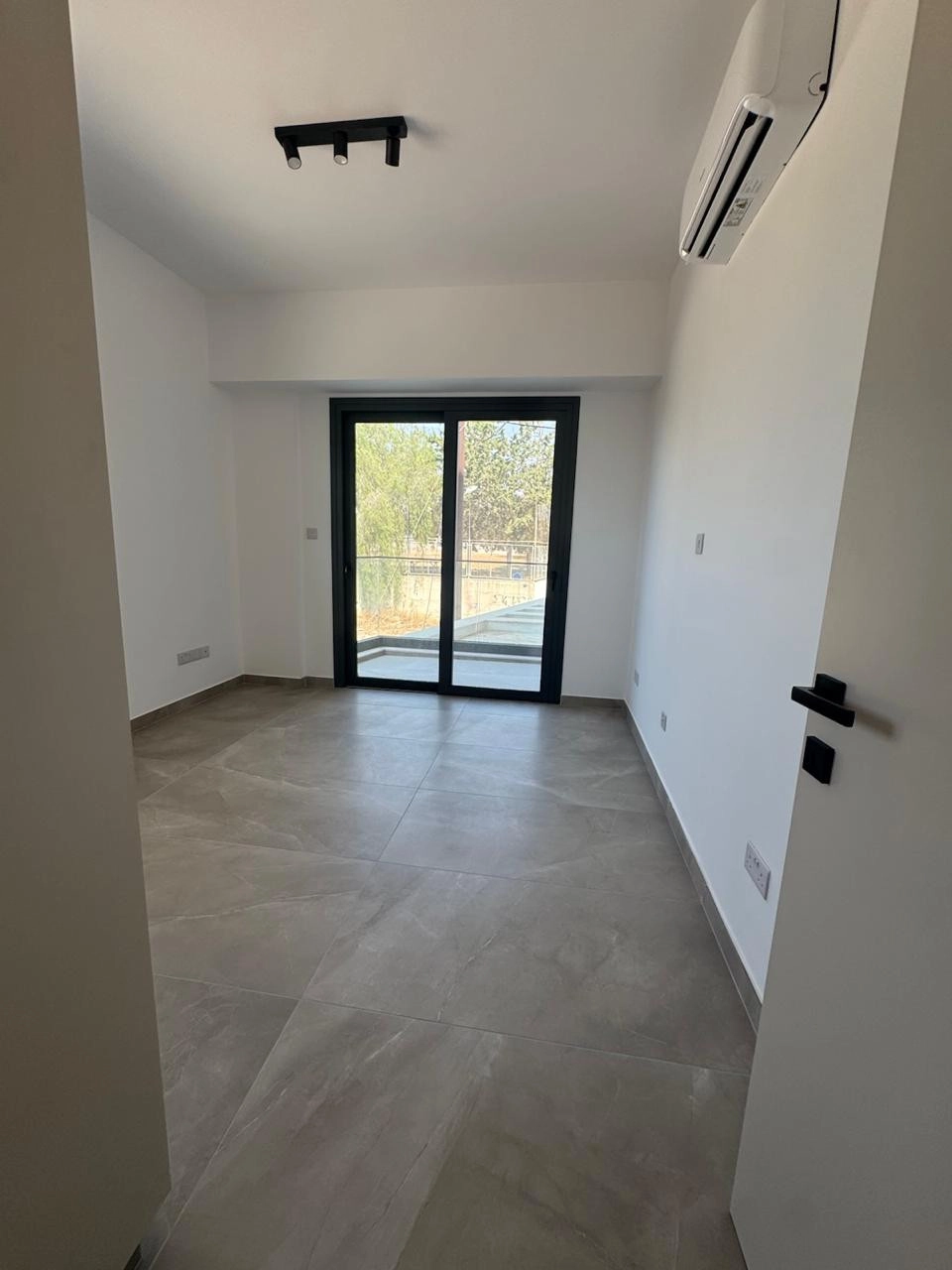 2 Bedroom Apartment for Sale in Columbia Area, Limassol District