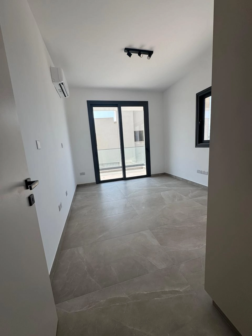 2 Bedroom Apartment for Sale in Columbia Area, Limassol District