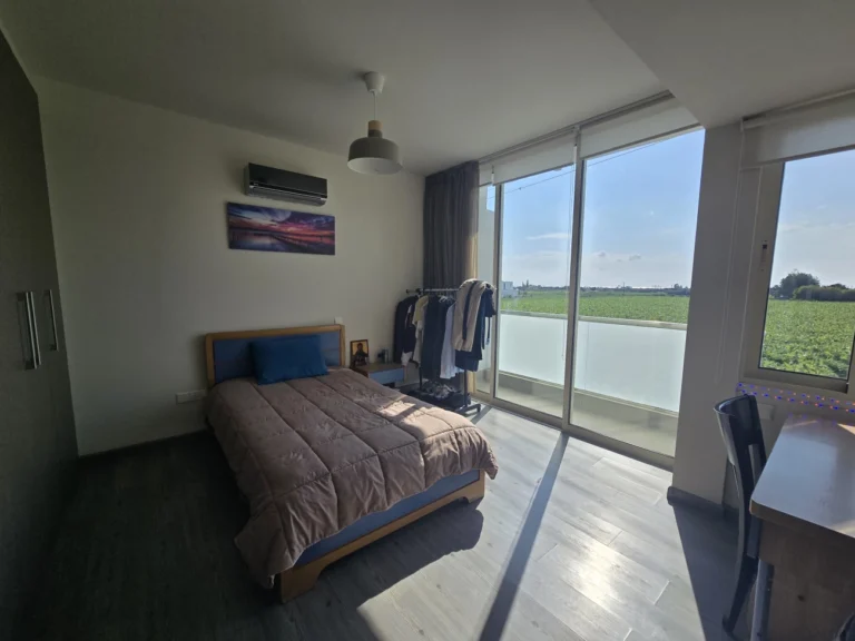 Cheap Houses and Villas for Sale Larnaca up to 400000 euro