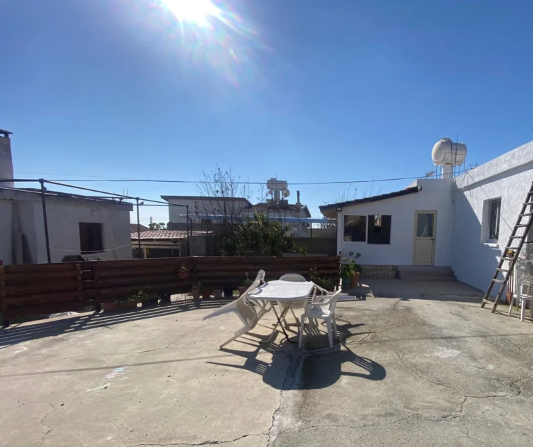 Cheap Houses and Villas for Sale Limassol up to 300000 euro