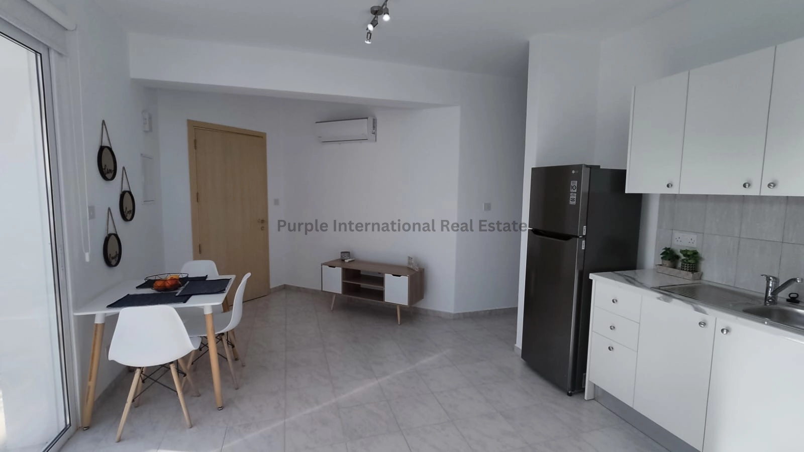 216m² Building for Sale in Geroskipou, Paphos District
