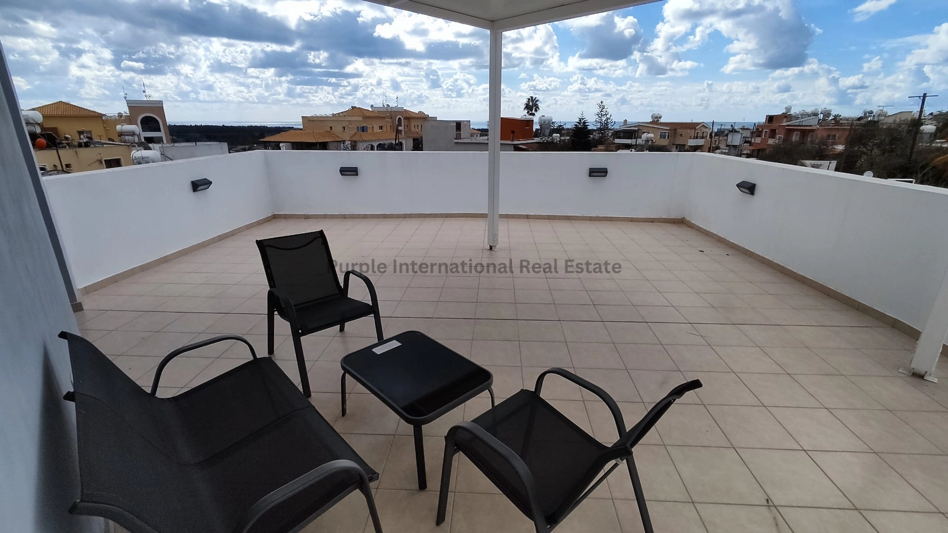 216m² Building for Sale in Geroskipou, Paphos District