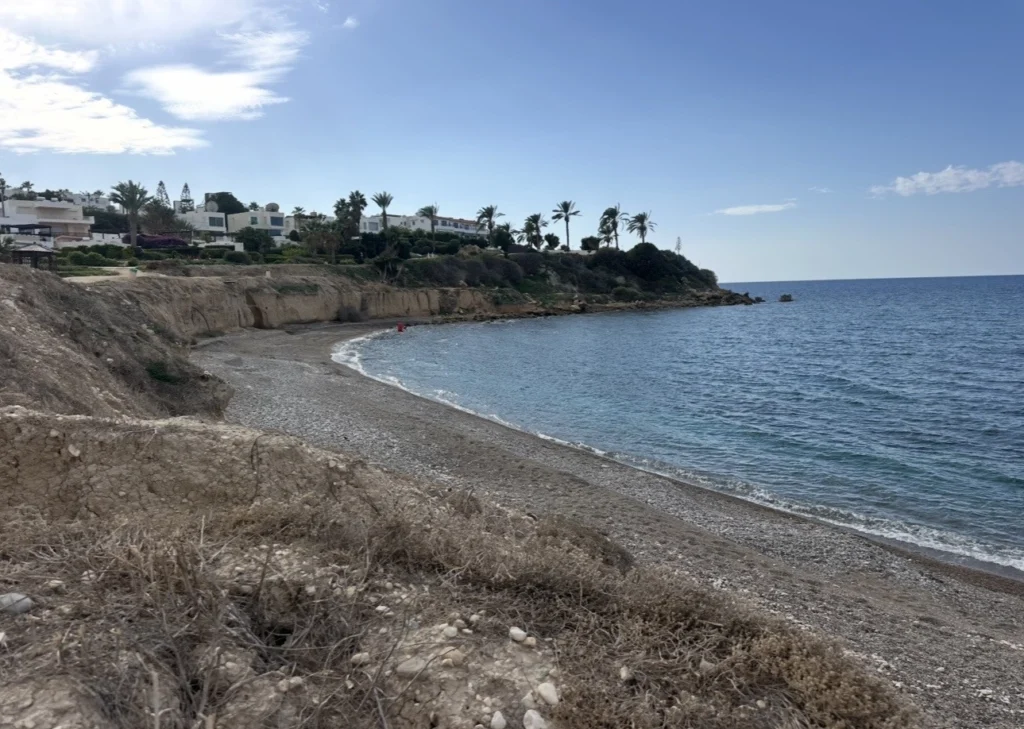 2,010m² Plot for Sale in Kissonerga, Paphos District