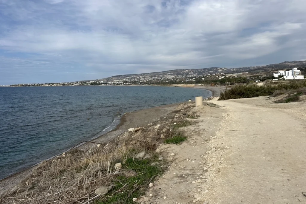2,010m² Plot for Sale in Kissonerga, Paphos District