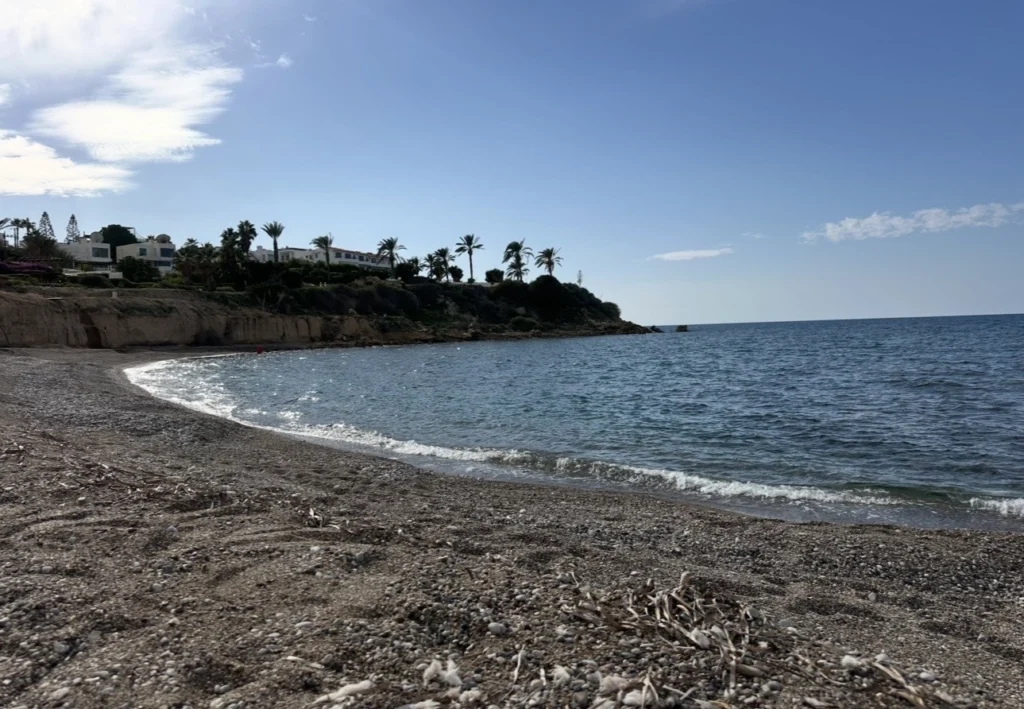 2,010m² Plot for Sale in Kissonerga, Paphos District