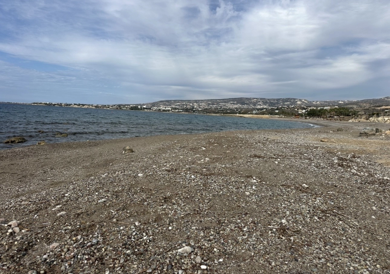 2,010m² Plot for Sale in Kissonerga, Paphos District