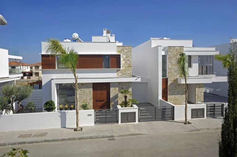 Cheap Houses and Villas for Sale Larnaca up to 800000 euro