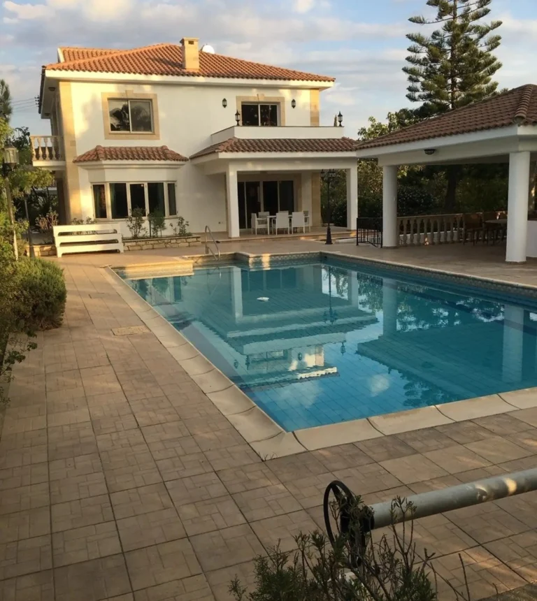Villas