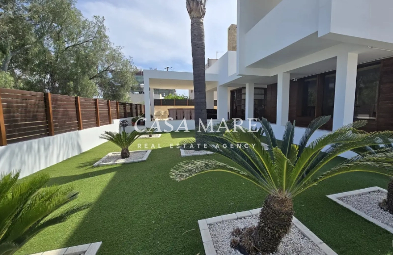 4 Bedroom House for Sale