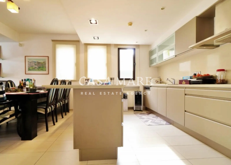 4 Bedroom House for Sale