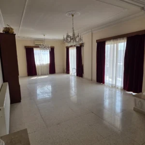 448m² Commercial for Sale in Dromolaxia, Larnaca District