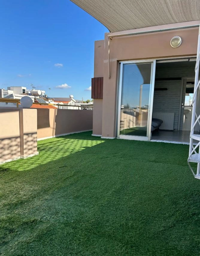 450m² Building for Sale in Limassol District