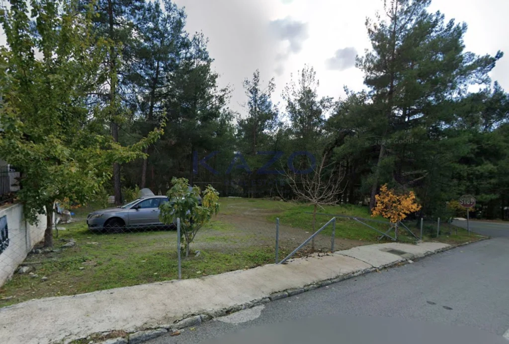 484m² Plot for Sale in Moniatis, Limassol District