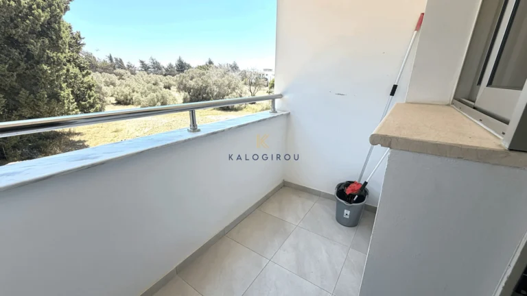 Προς Ενοικίαση