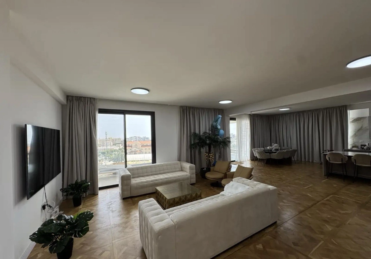4 Bedroom Apartment for Sale in Potamos Germasogeias, Limassol District