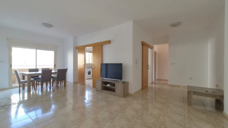 3 Bedroom Apartment for Rent in Germasogeia, Limassol District