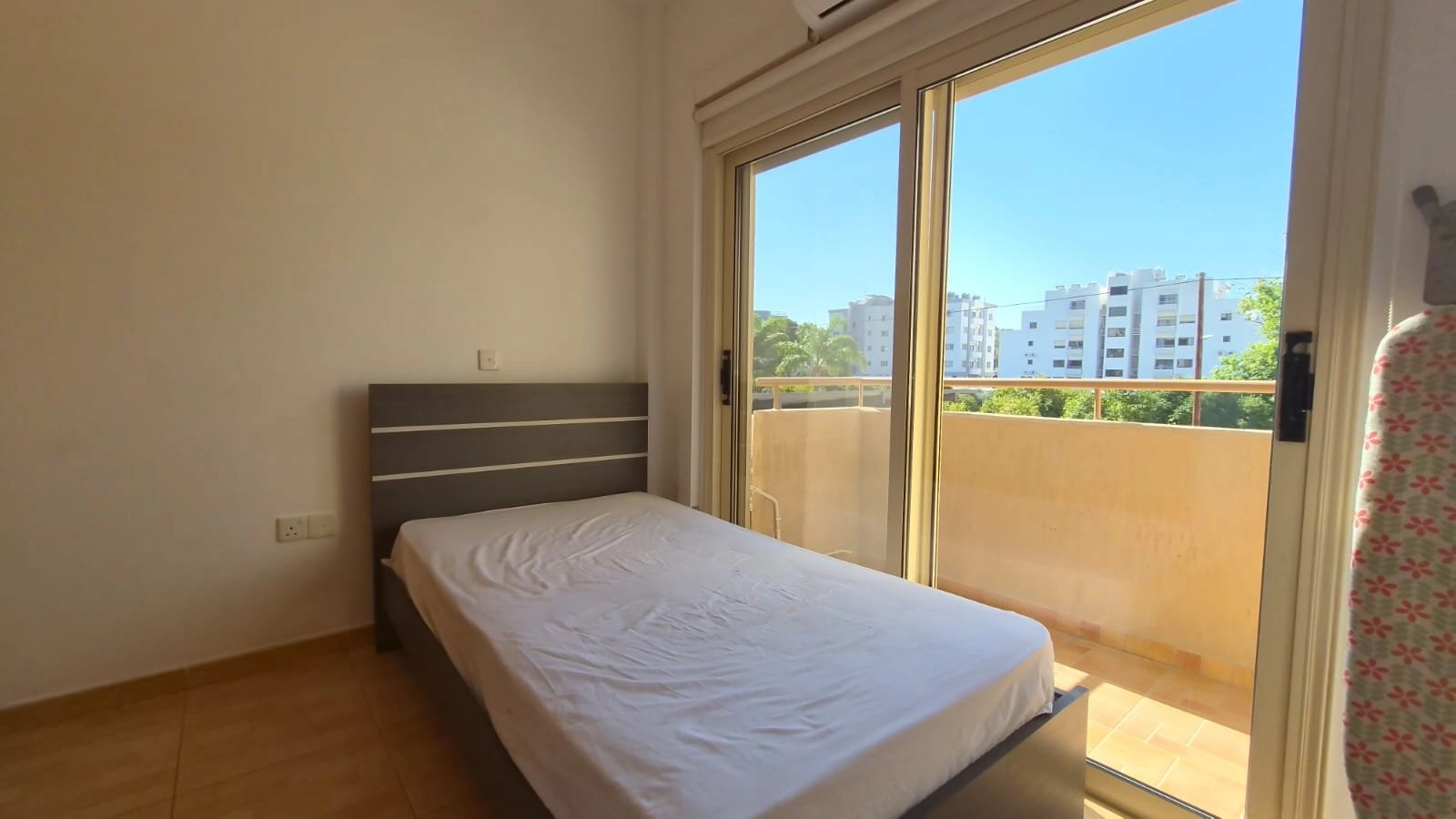 3 Bedroom Apartment for Rent in Germasogeia, Limassol District