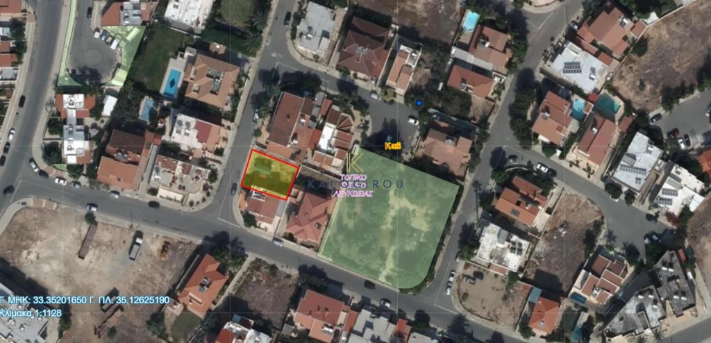 243m² Plot for Sale in Strovolos, Nicosia District