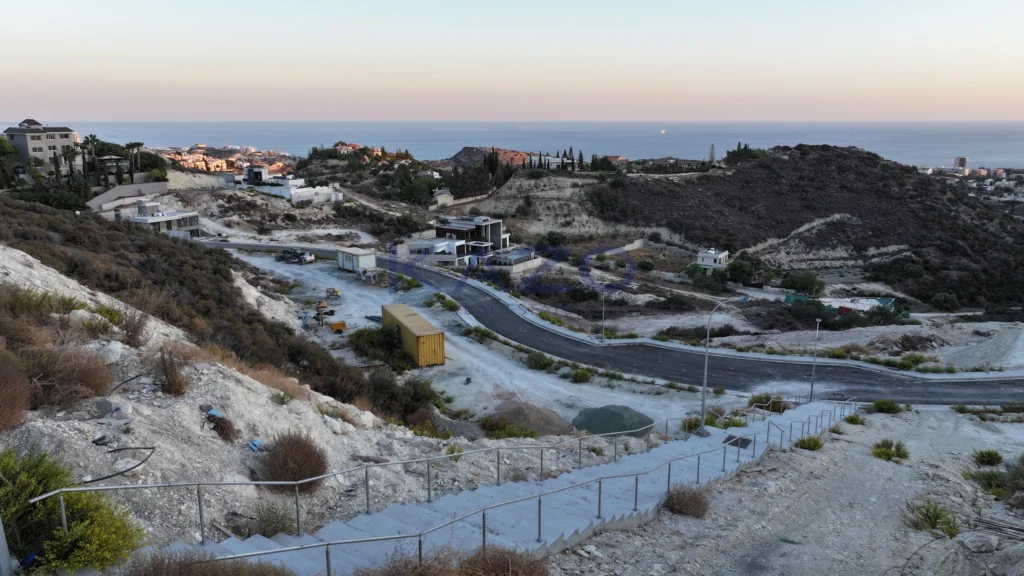 1,171m² Plot for Sale in Agios Tychonas, Limassol District