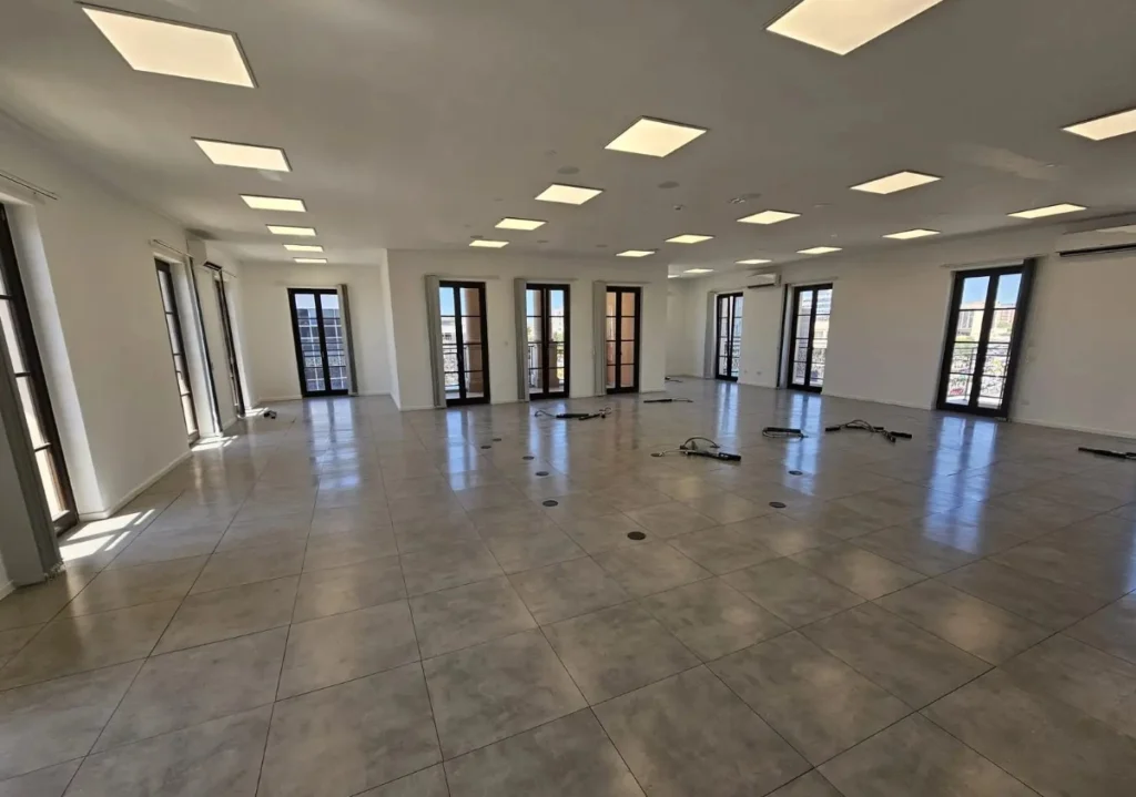331m² Office for Sale in Limassol – Linopetra