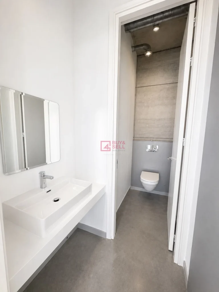 290m² Office for Rent in Limassol – Agios Athanasios