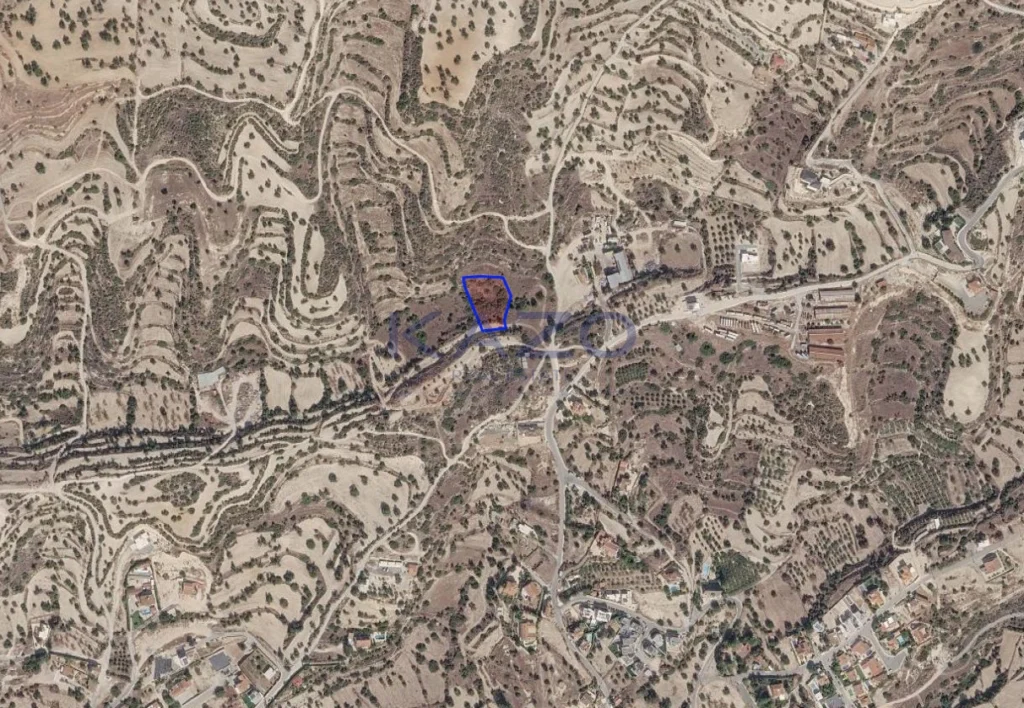 2,342m² Plot for Sale in Paramytha, Limassol District