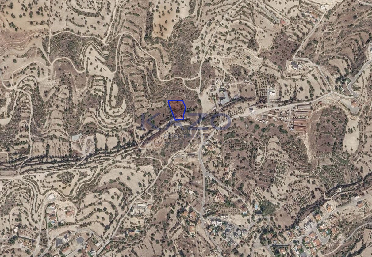 2,342m² Plot for Sale in Paramytha, Limassol District