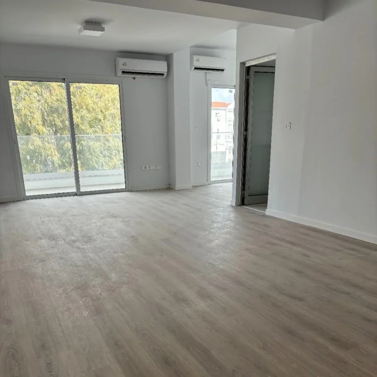 102m² Office for Rent