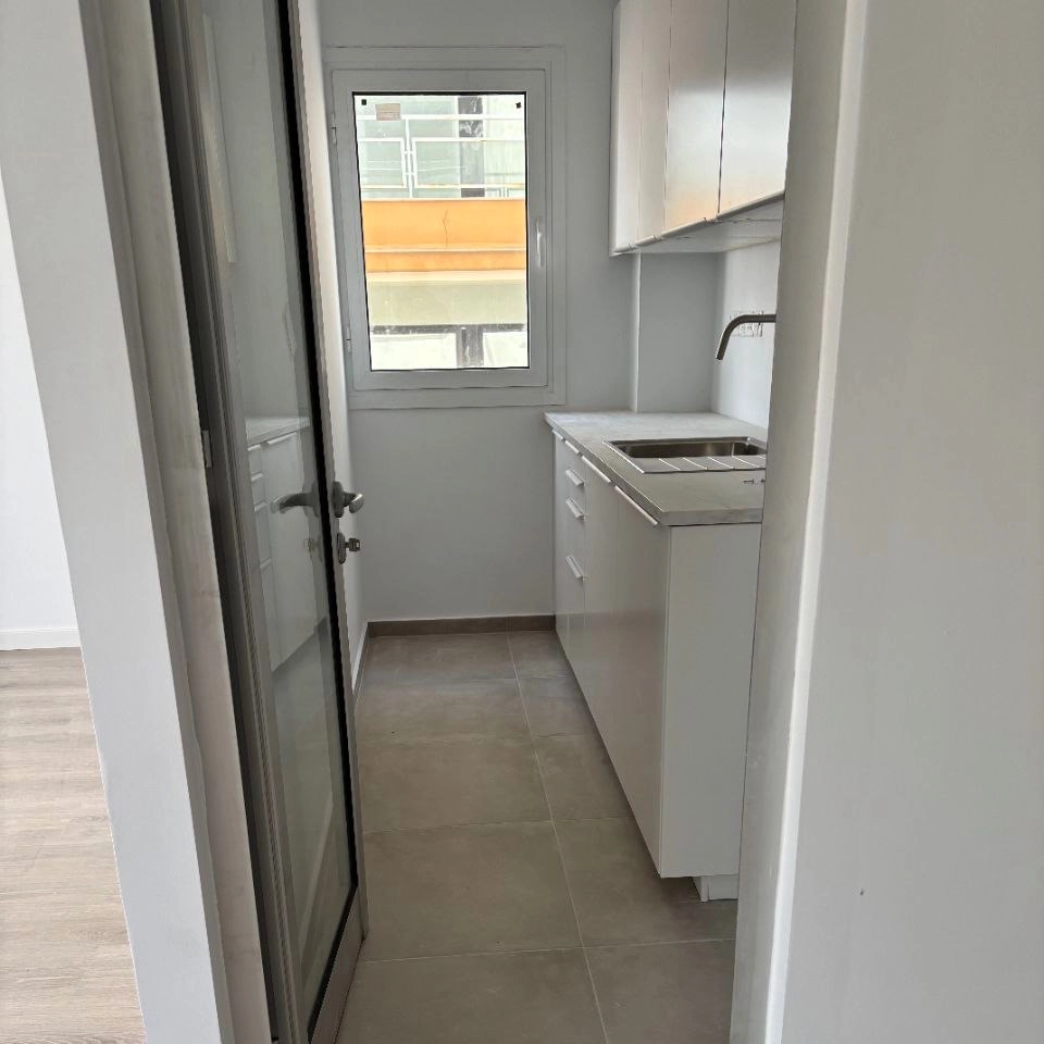 102m² Office for Rent