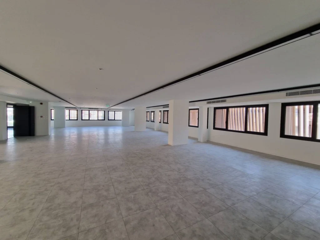 5607m² Building for Sale in Limassol – Agios Nicolaos