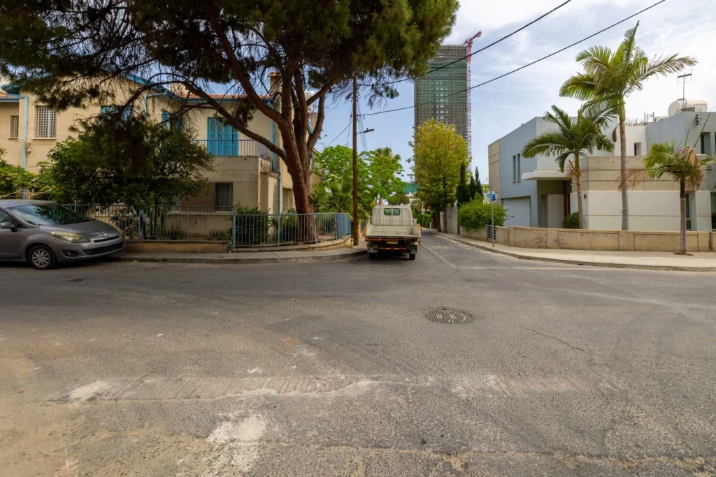 561m² Plot for Sale in Limassol – Agios Nektarios