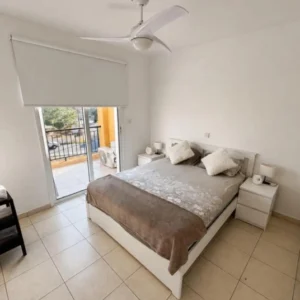 1 Bedroom Apartment for Sale in Paphos – Universal