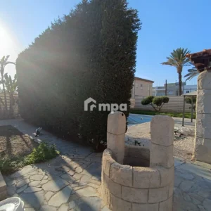 4 Bedroom House for Sale in Latsia, Nicosia District