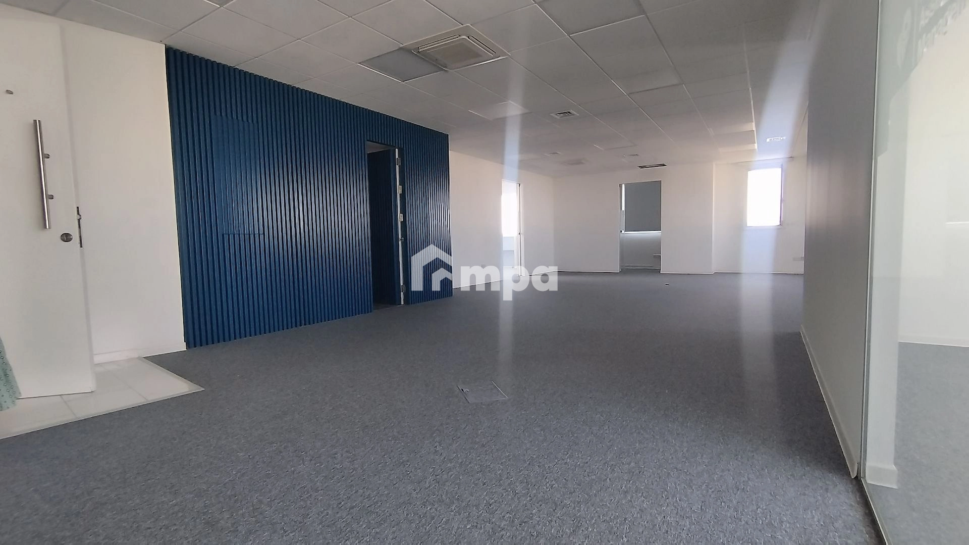180m² Office for Rent in Nicosia District